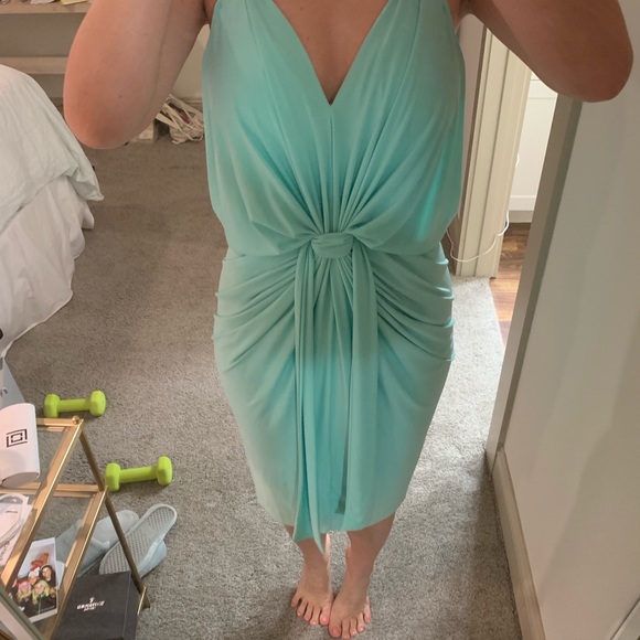 Pretty mint green TBags LA dress - Picture 3 of 5